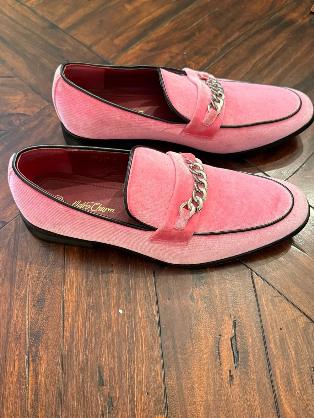 Men’s Pink Velvet Chain-Trim Slip-On Loafers
